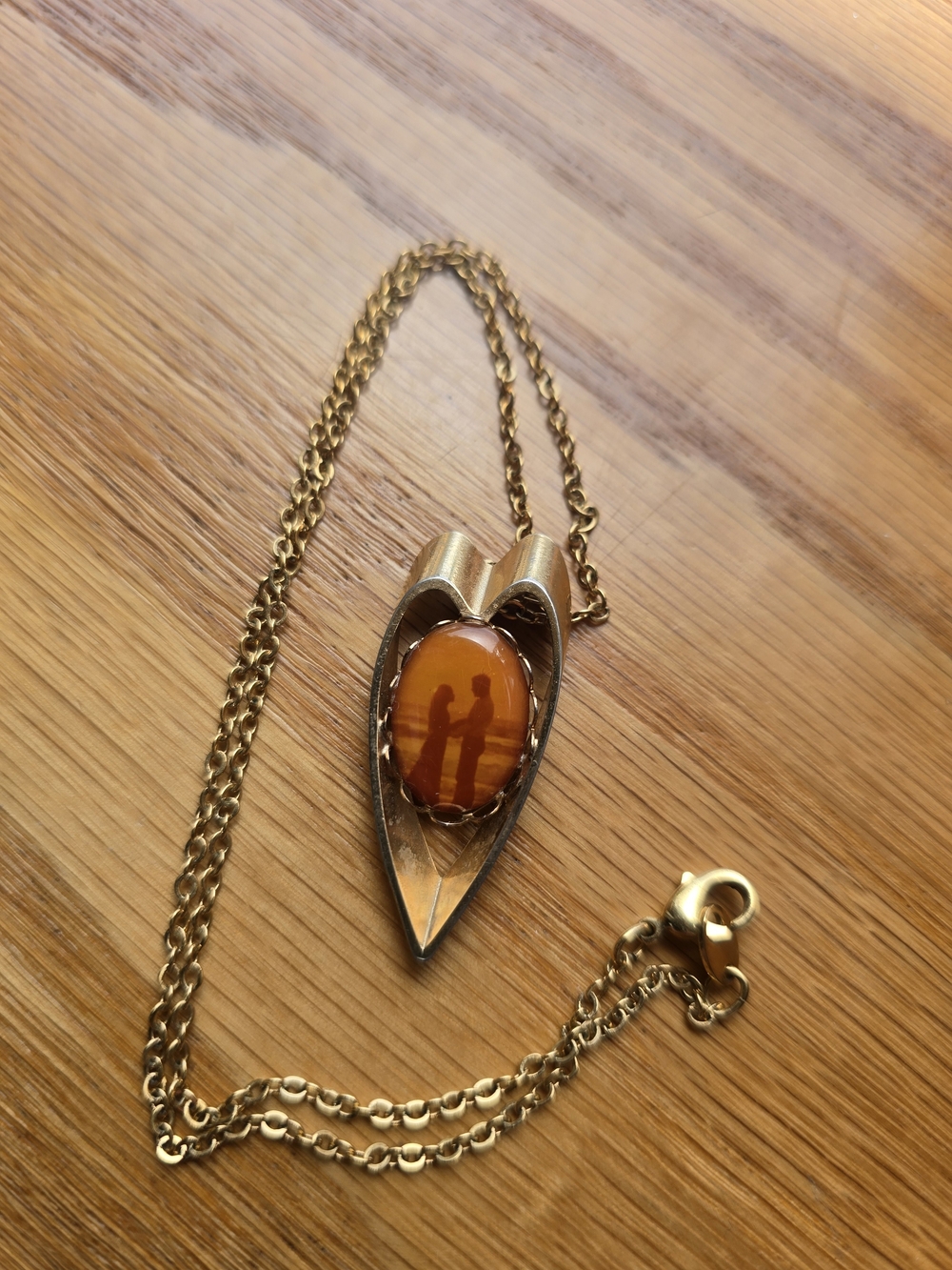 Vintage Gold-Tone Heart Pendant Necklace with Amber Cabochon